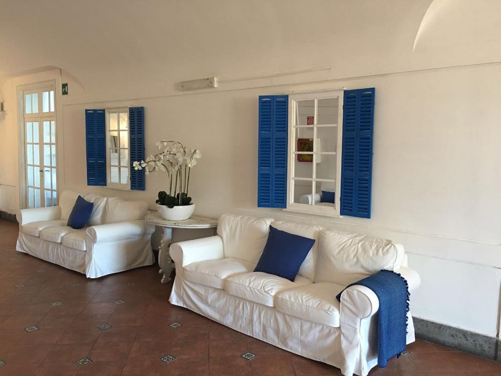 Sunbay Park Hotel Civitavecchia Bagian luar foto