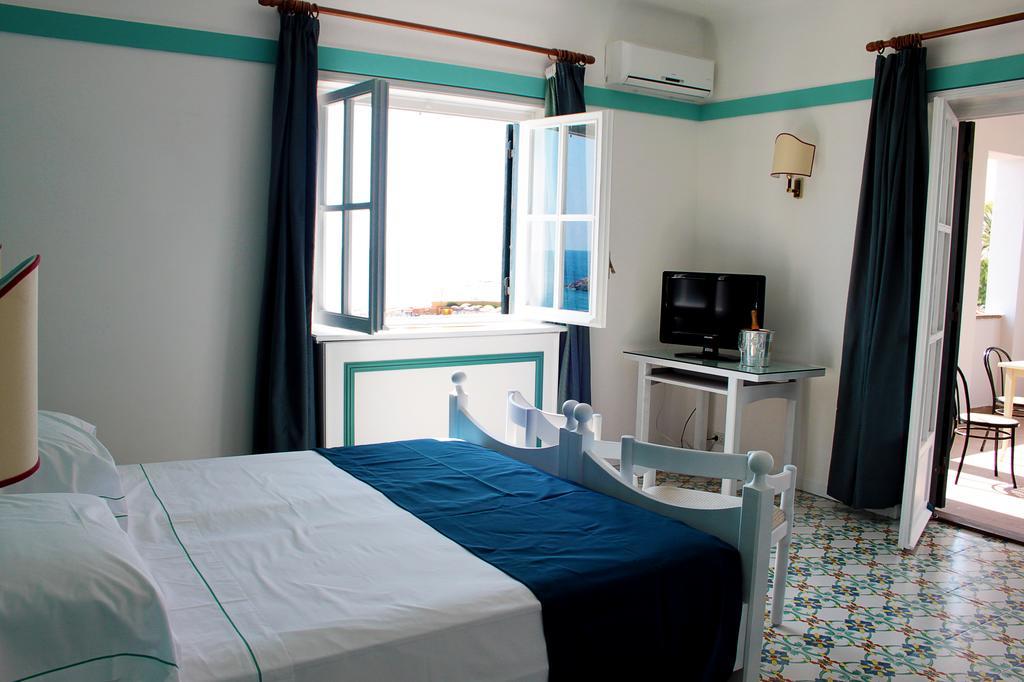 Sunbay Park Hotel Civitavecchia Bagian luar foto