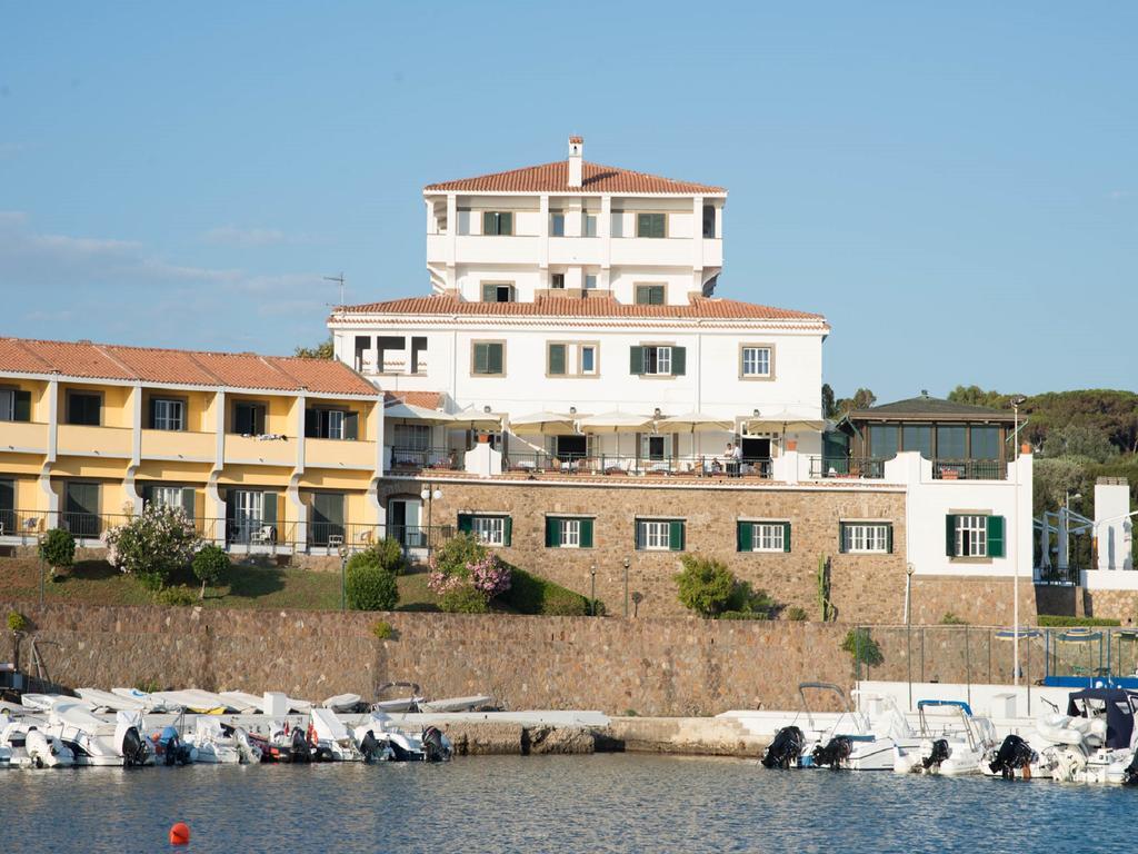 Sunbay Park Hotel Civitavecchia Bagian luar foto